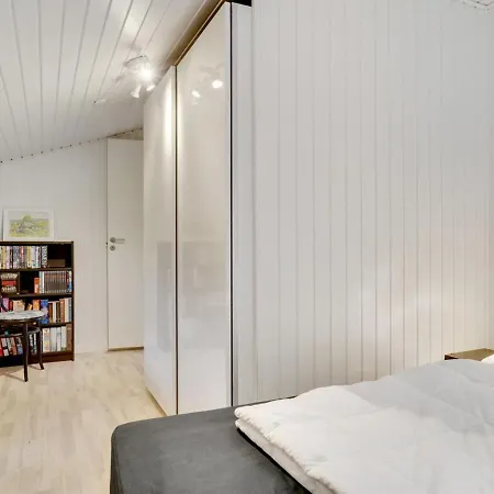 Holiday home Holiday Siona - 500m From The Sea In Ne Jutland By Interhome