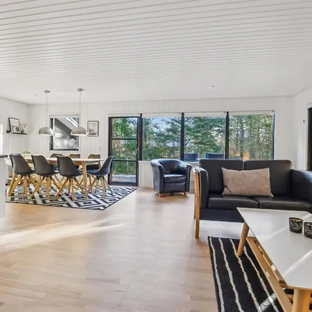 Siona - 500m From The Sea In Ne Jutland By Interhome